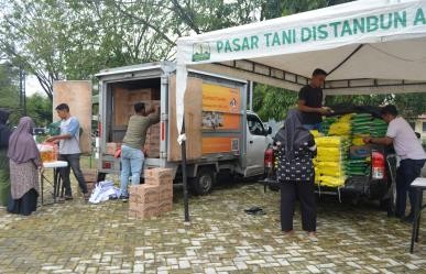 Kegiatan Pasar Tani Distanbun Aceh